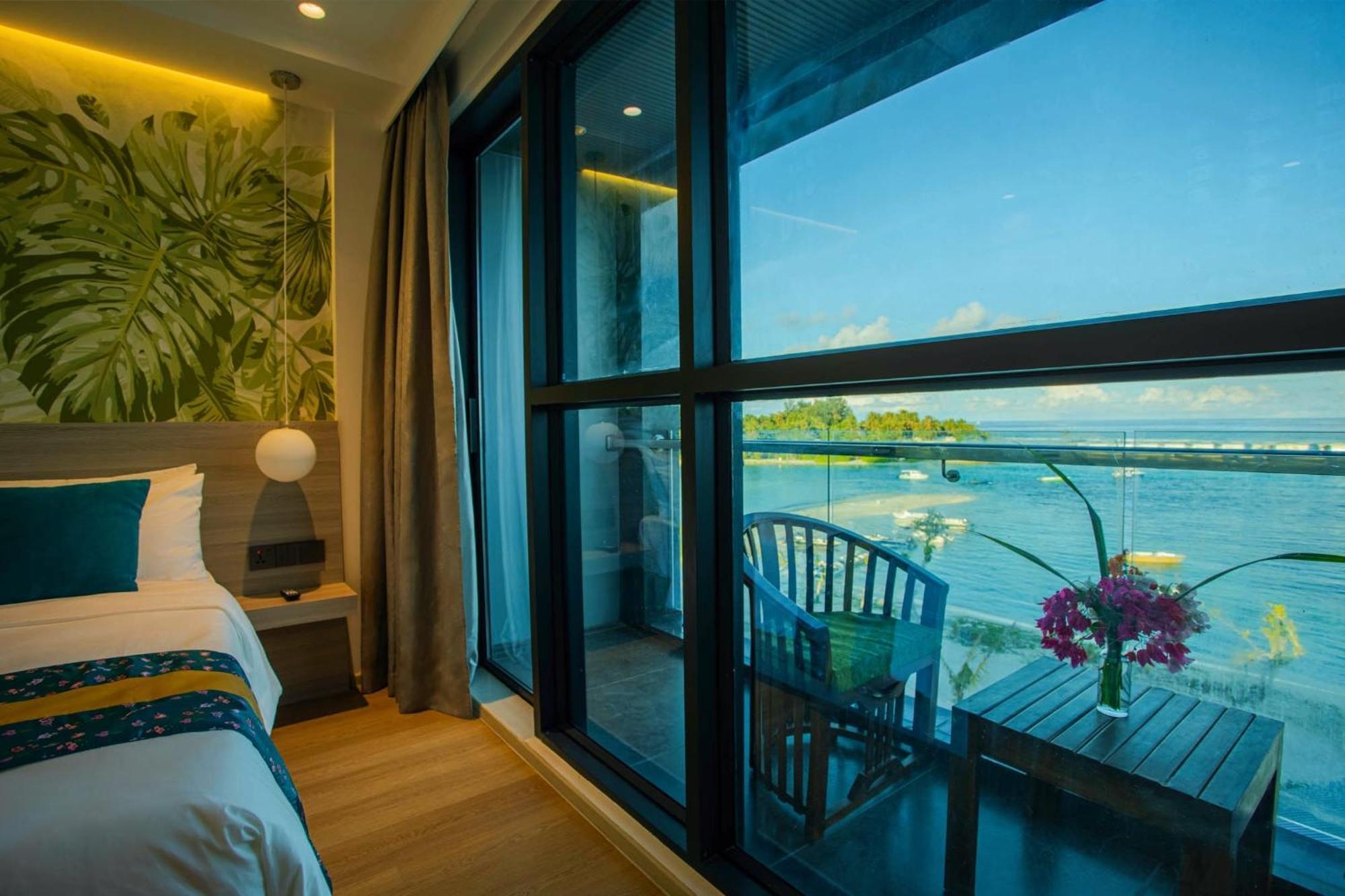 Beach Hotel Guraidhoo 外观 照片